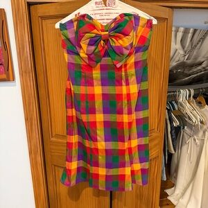 Vintage Strapless Colorful Cocktail Dress Size 6 with Bow 100% Silk Multicolored
